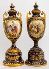 ROYAL VIENNA PORCELAIN COVERED