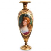 ROYAL VIENNA PORCELAIN VASEDES