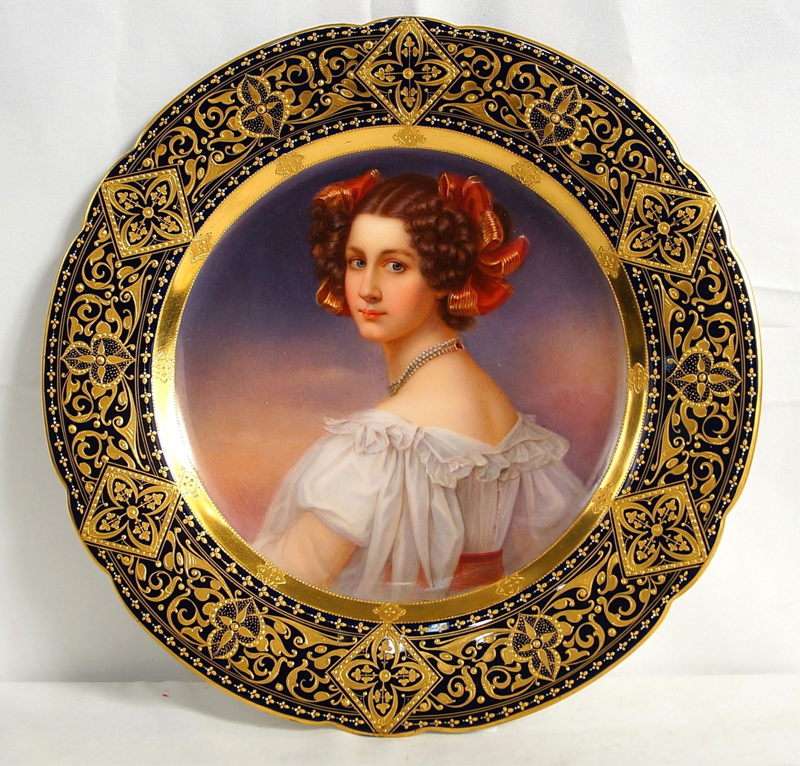 ROYAL VIENNA PORTRAIT