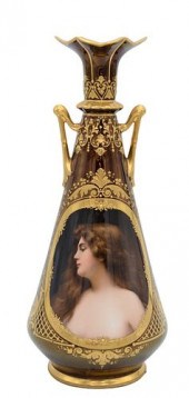 ROYAL VIENNA PORTRAIT VASERoya