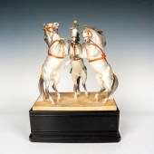 ROYAL WORCESTER BONE CHINA FIG