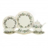 ROYAL WORCESTER CHINA LAVINIA