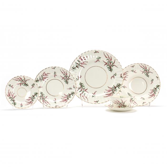 ROYAL WORCESTER, DUNROBIN PORCELAIN