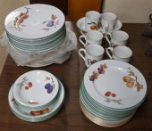 ROYAL WORCESTER 'EVESHAM' AND