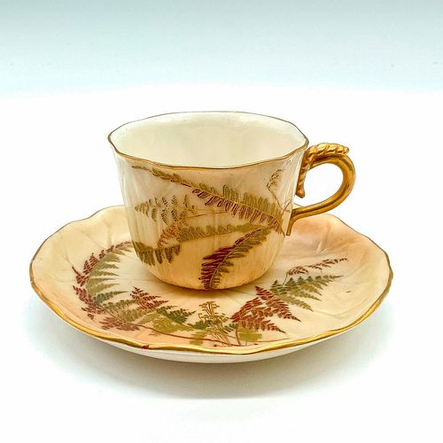 ROYAL WORCESTER FOLIAGE TEACUP &