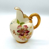 ROYAL WORCESTER GILT EWEROrnat