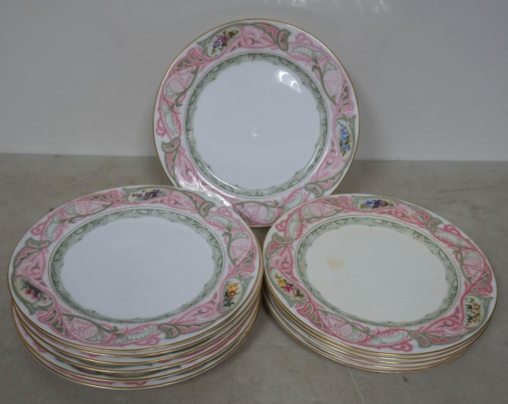 ROYAL WORCESTER PORCELAIN DINNER