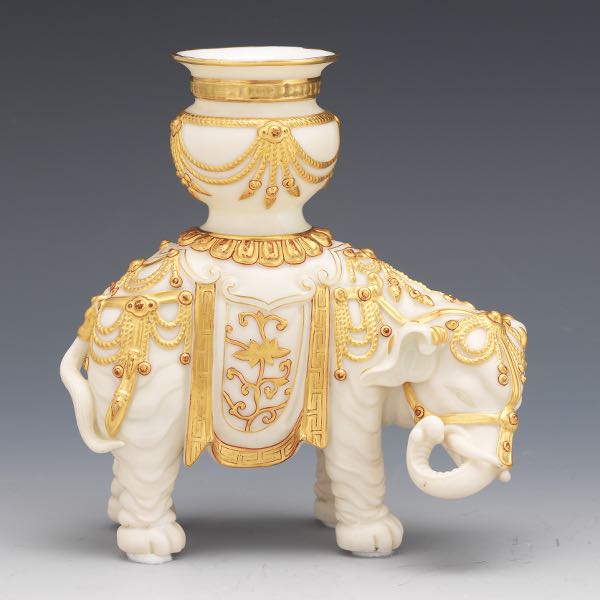 ROYAL WORCESTER PORCELAIN