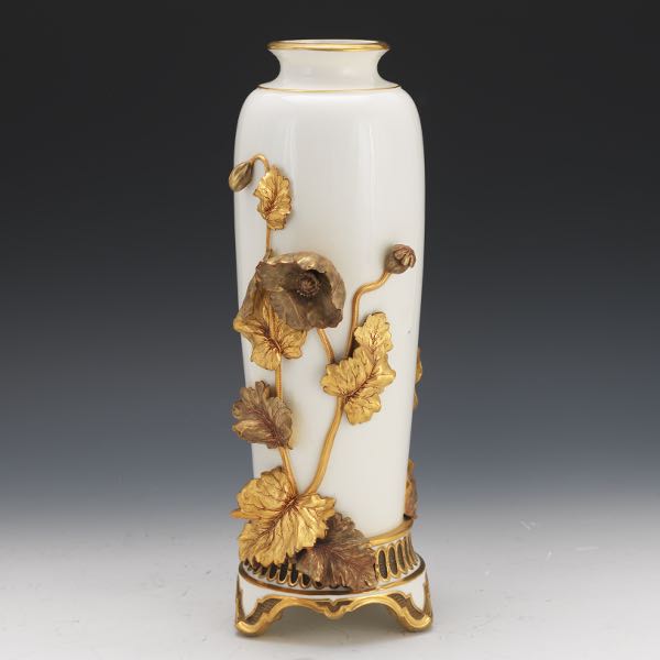 ROYAL WORCESTER PORCELAIN POPPY