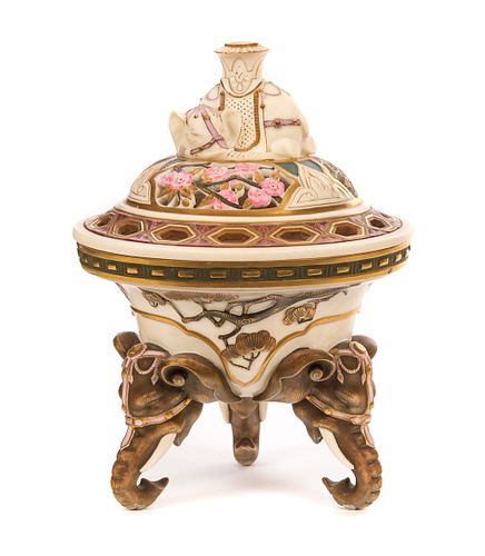 ROYAL WORCESTER PORCELAIN POTPOURRI