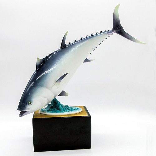 ROYAL WORCESTER PORCELAIN SCULPTURE