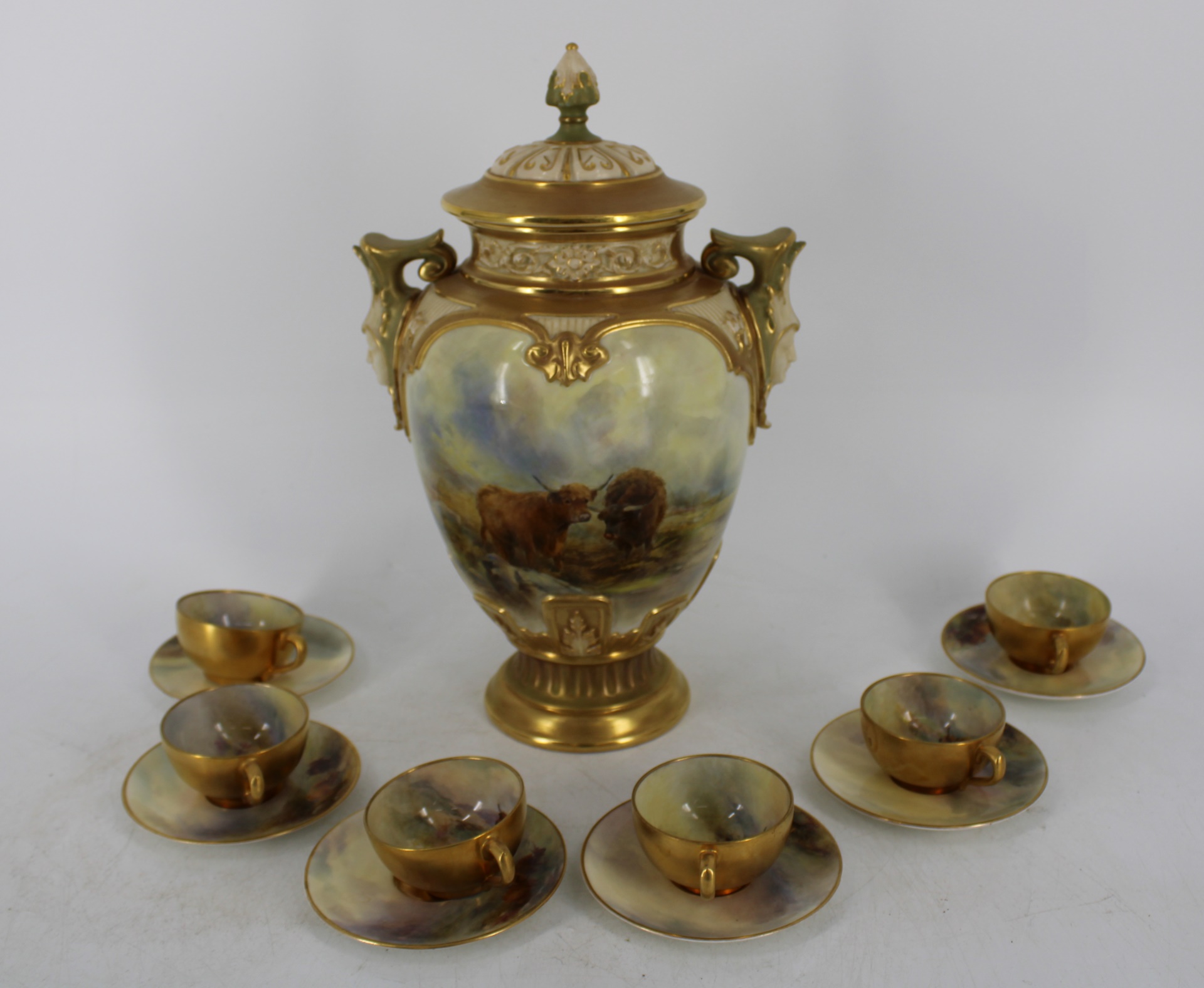 ROYAL WORCESTER PORCELAIN URN