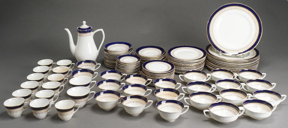 ROYAL WORCESTER 'REGENCY' 112-PIECE