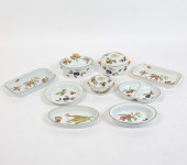 ROYAL WORCHESTER PORCELAIN GRO