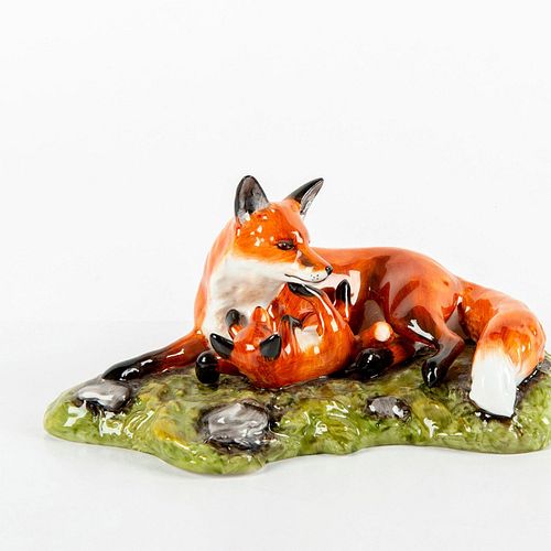ROYALE STRATFORD FIGURINE, FOX