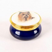 ROYALE STRATFORD HANDPAINTED P