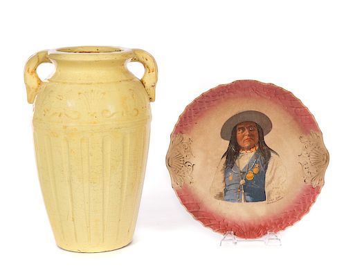 RRPCO ROSEVILLE POTTERY VASE AND