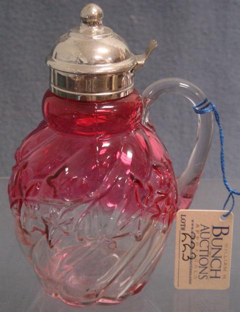 Rubena frosted glass muffineer with