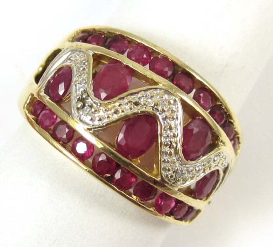 RUBY DIAMOND AND TEN KARAT GOLD