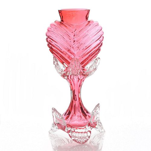 RUBY GLASS VASE WITH CLEAR LEAF