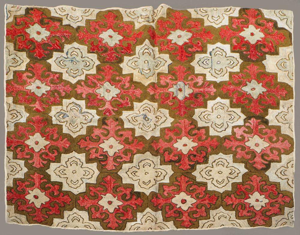 RUG 5’7”X 5’7”RUG, Dimensions: