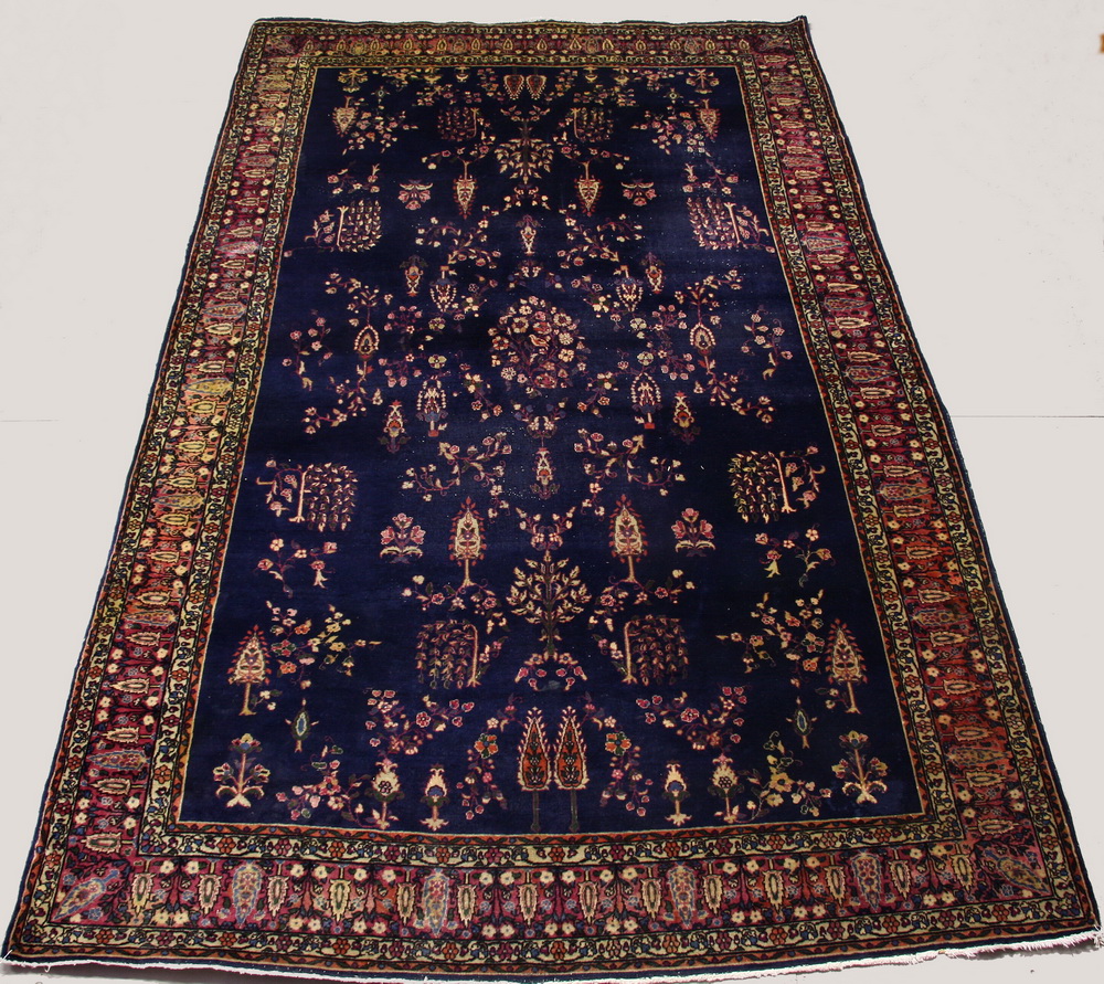 RUG - 5'9'' x 9'3'' - Persian