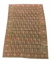 RUG: ANTIQUE PERSIAN FERAGHAN,