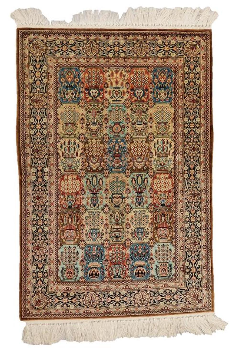RUG: FINELY WOVEN PERSIAN HERIZ