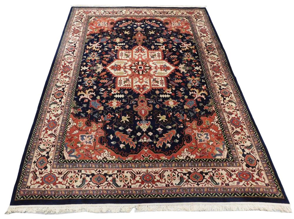 RUG: INDO-PERSIAN CARPET, 13' 9"
