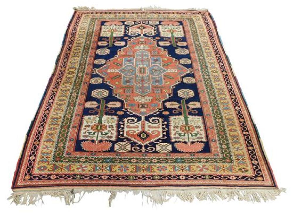 RUG: MODERN CAUCASIAN STYLE