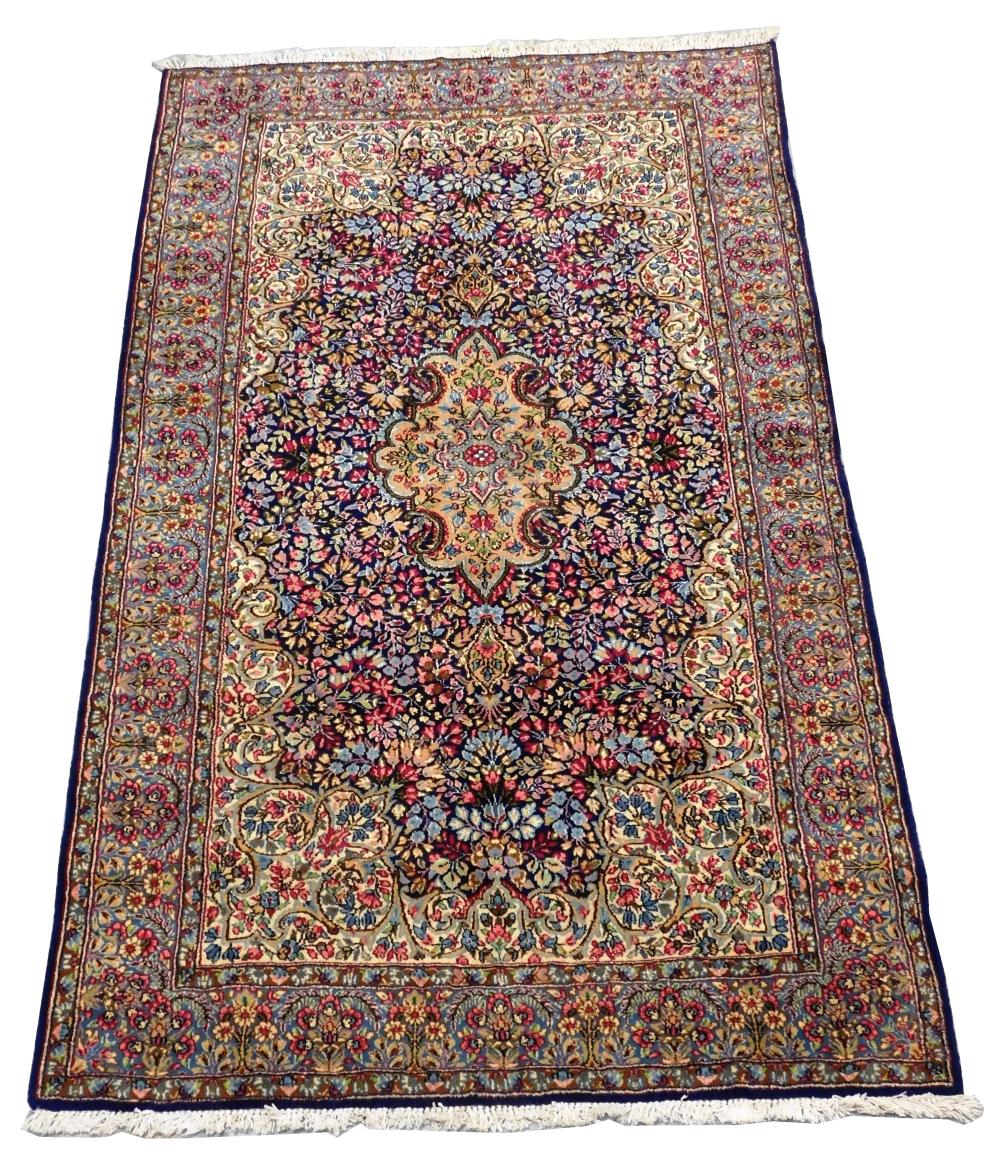 RUG: MODERN PERSIAN STYLE RUG, 8'