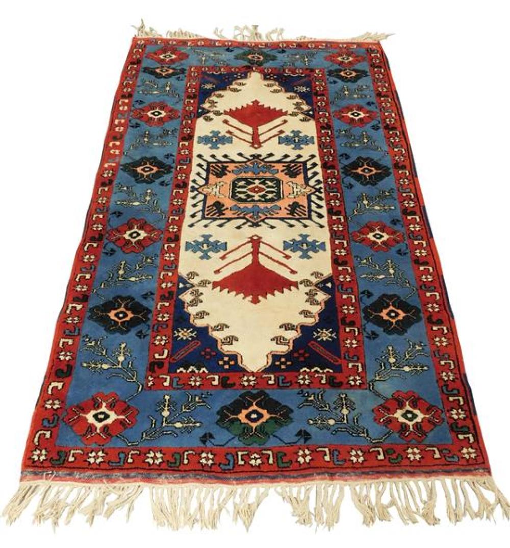RUG: MODERN TURKISH STYLE, 6' 4"