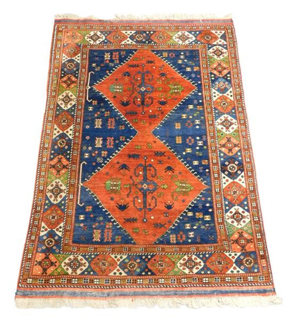 RUG: MODERN TURKISH STYLE CARPET,