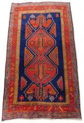 RUG: SEMI-ANTIQUE CAUCASIAN SH
