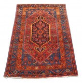 RUG: SEMI-ANTIQUE PERSIAN HAMA