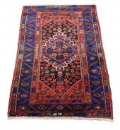 RUG: SEMI-ANTIQUE PERSIAN HAMA