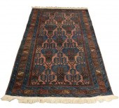RUG: SEMI-ANTIQUE PERSIAN HAMA