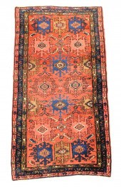 RUG: SEMI-ANTIQUE PERSIAN HAMA