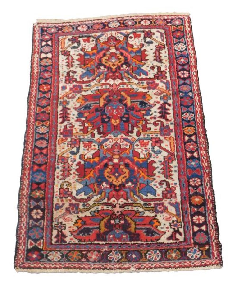 RUG: SEMI-ANTIQUE PERSIAN HAMADAN