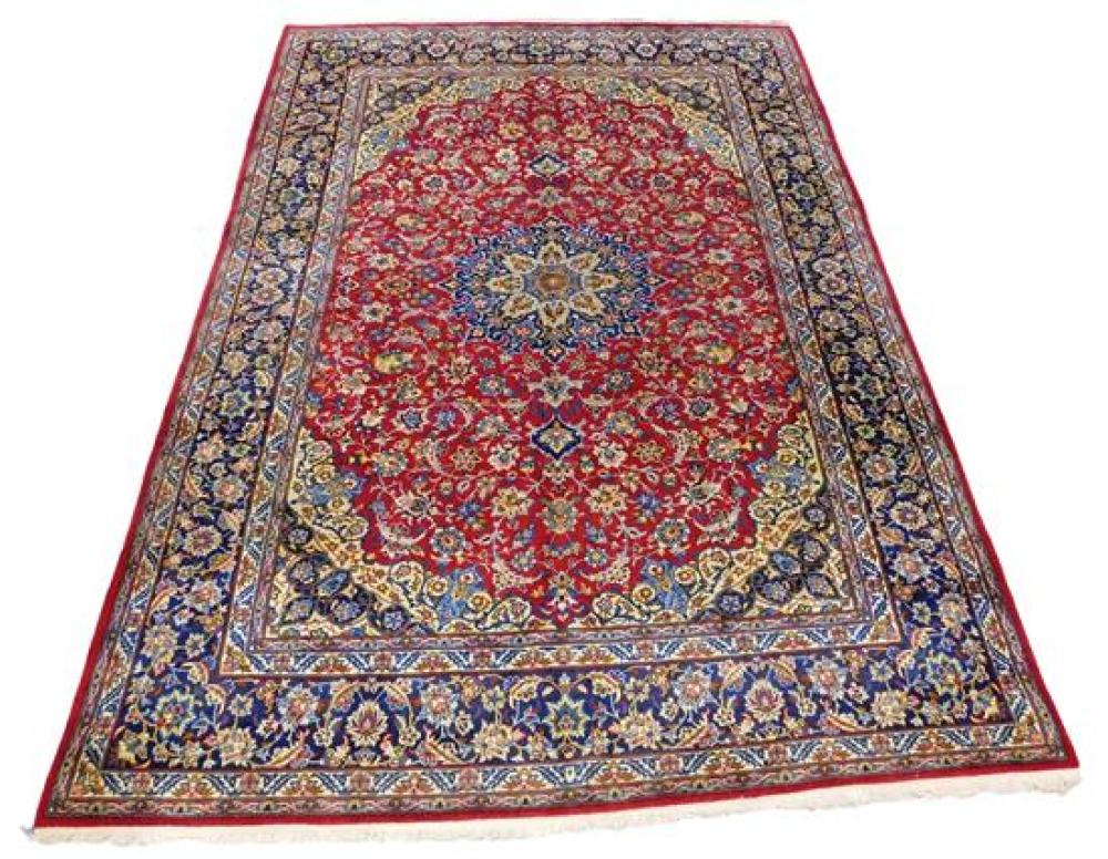 RUG: SEMI-ANTIQUE PERSIAN ISPHAHAN,