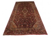 RUG: SEMI-ANTIQUE PERSIAN SARO