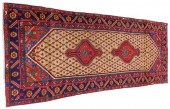 RUG: SEMI-ANTIQUE PERSIAN SERA