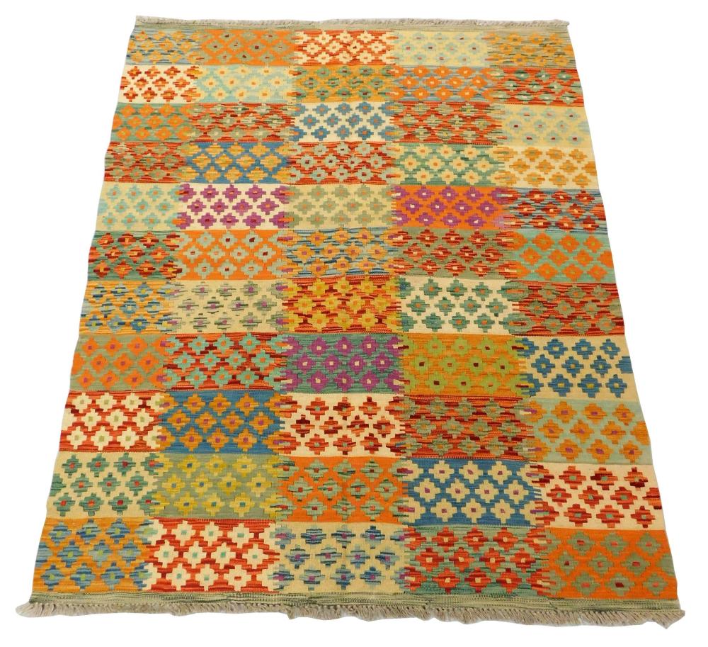 RUG: TURKISH KELIM, 5' X 6'4",