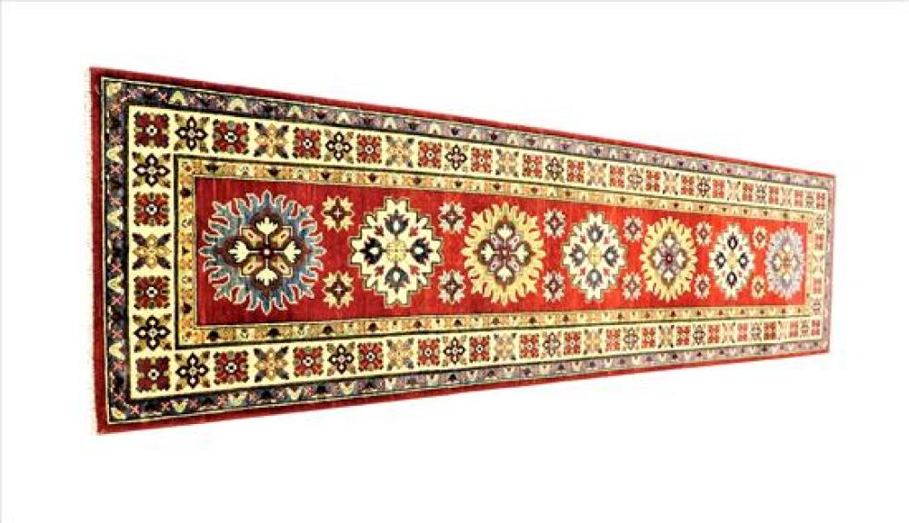 RUG: UZBEK SULTANABAD RUNNER, 2' 9"