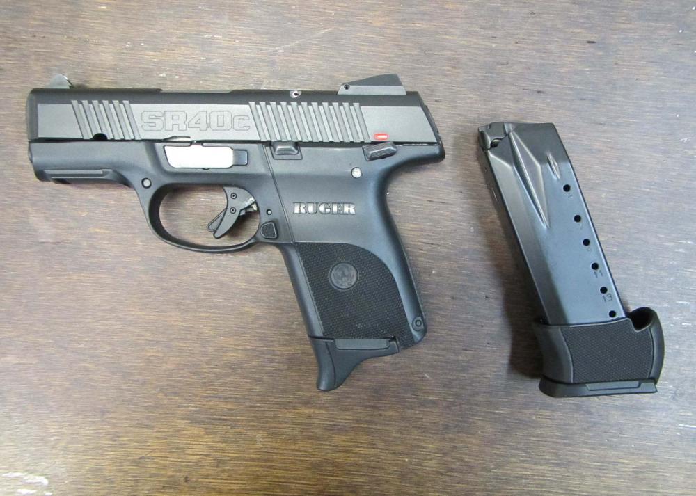 RUGER MODEL SR40C SEMI AUTOMATIC