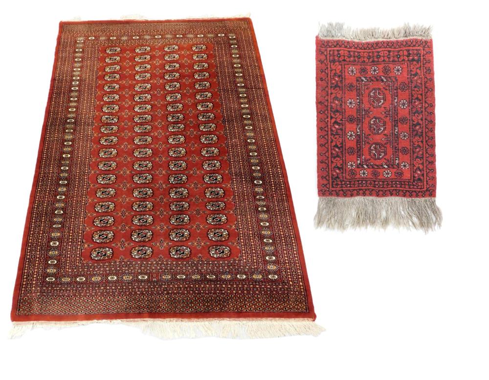RUGS: TWO MODERN RUGS, DETAILS