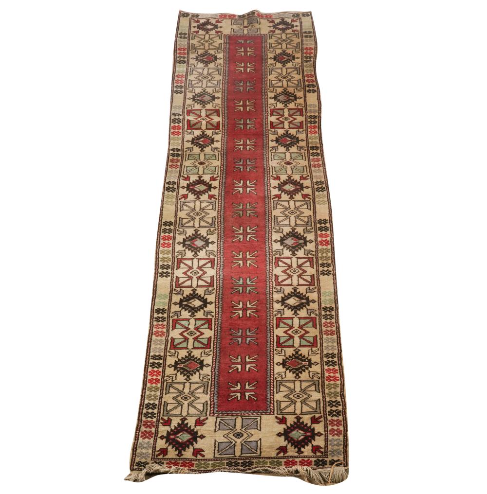 RUNNER RUGRunner Rug,  wool