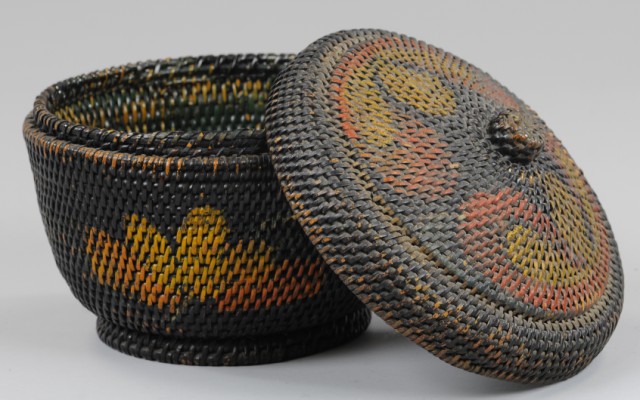 RUSH COVERED BASKET Deep colors