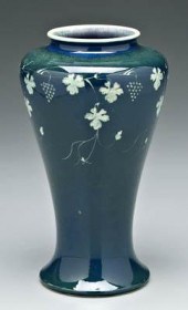 Ruskin porcelain vase, grape a