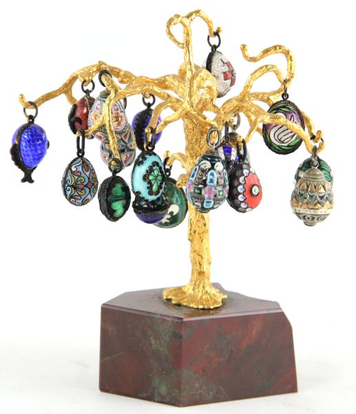 Russian Egg Treethe eggs